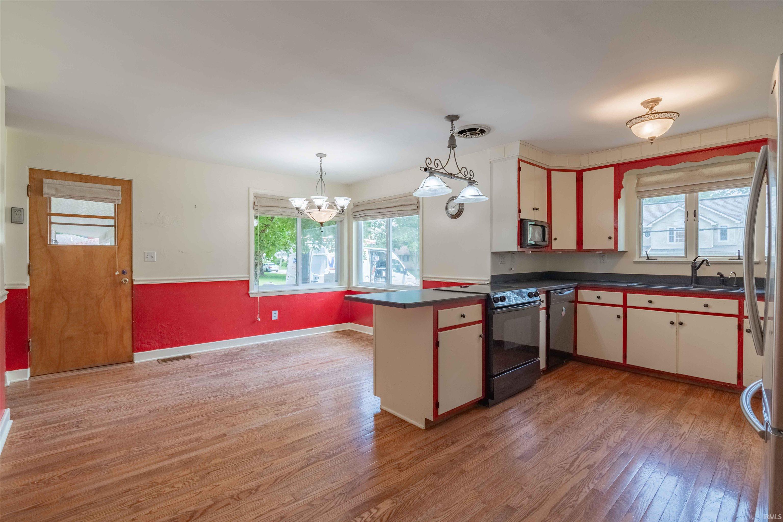 712 Ruse Street North Manchester, IN 46962 - Photo 10 of 31