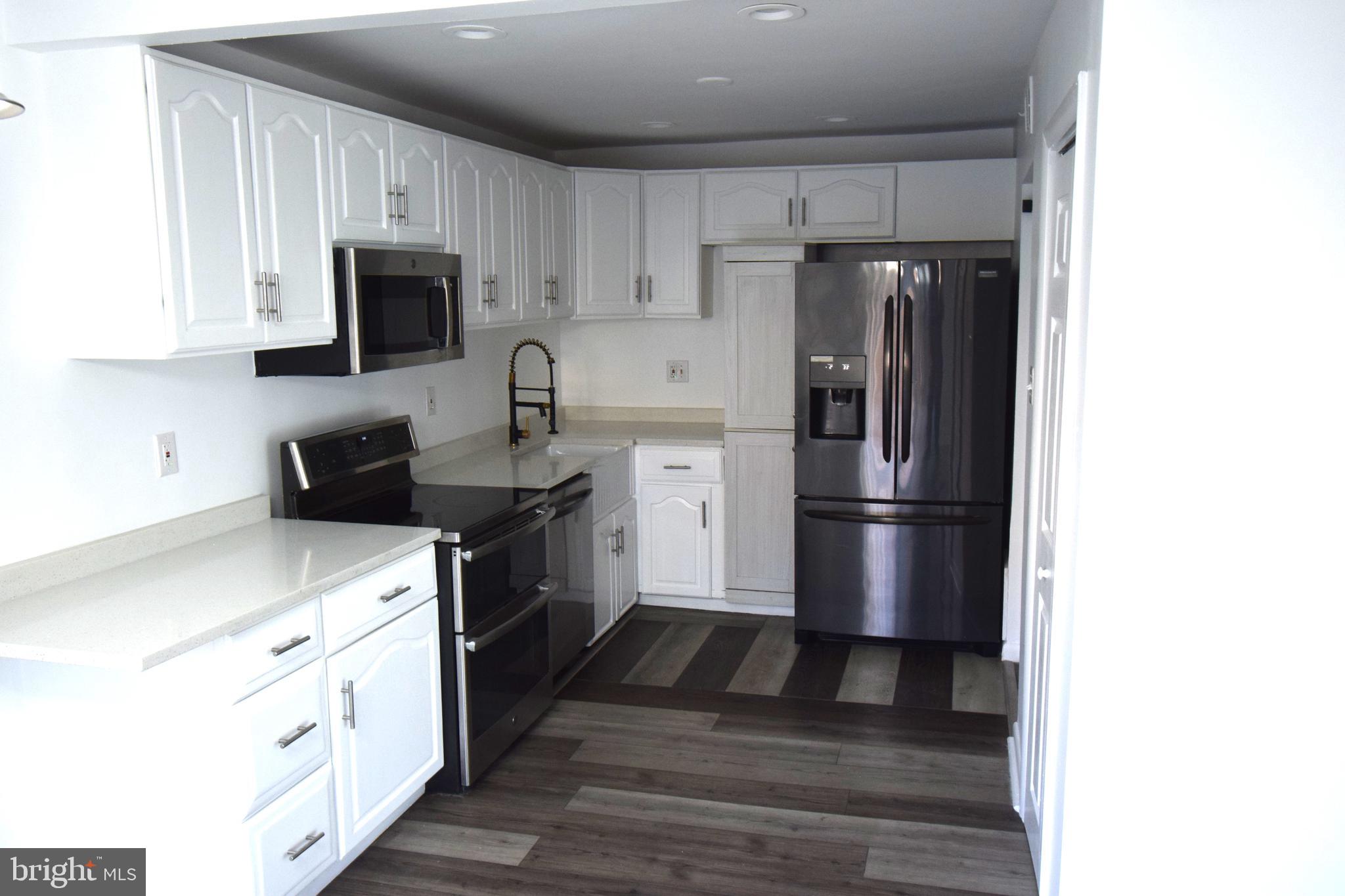 5752 Thunder Hill Road Columbia, MD 21045 - Photo 2 of 17 Gallery Image 2