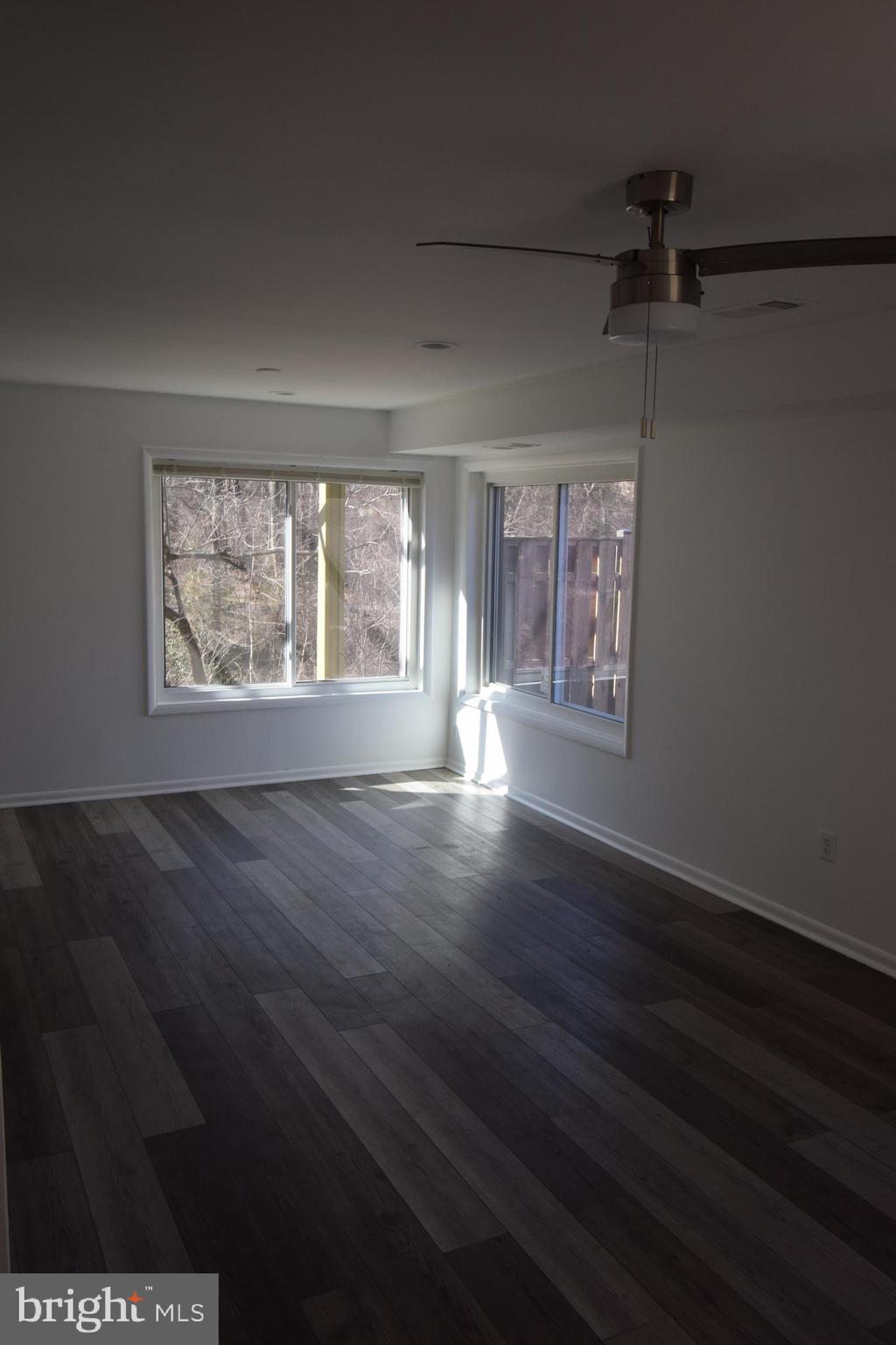 5752 Thunder Hill Road Columbia, MD 21045 - Photo 6 of 17 Gallery Image 6