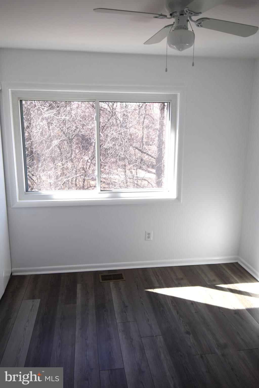 5752 Thunder Hill Road Columbia, MD 21045 - Photo 8 of 17 Gallery Image 8