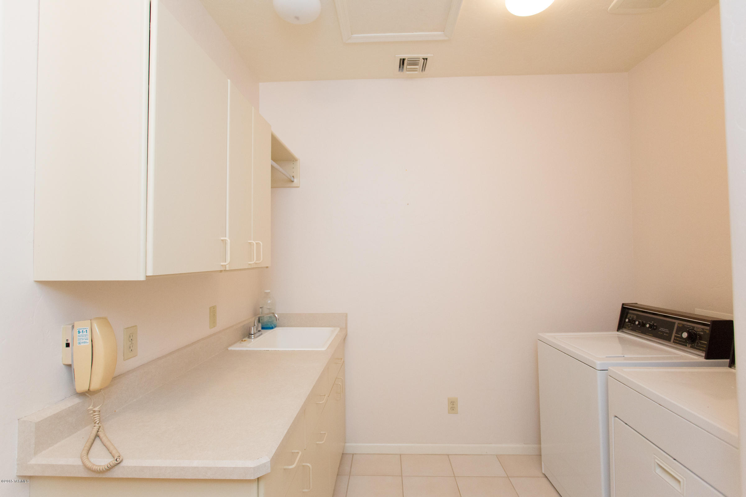 5330 North Ridge Spring Place Tucson, AZ 85749 - Photo 10 of 24 Gallery Image 10