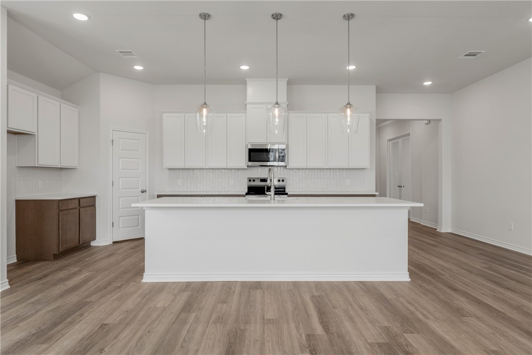 3184 Margaret Rudder Parkway Bryan, TX 77808 - Photo 9 of 38