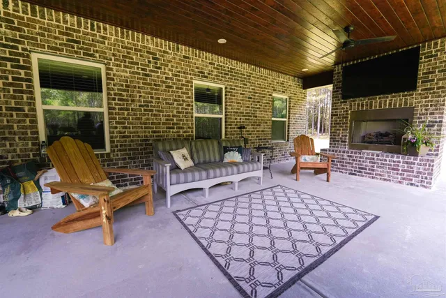 $874,900 | 8410 Highway 97, Walnut Hill, FL 32568