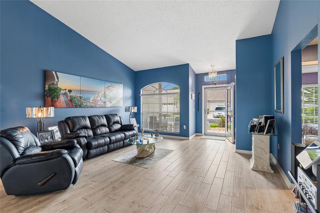 12133 Arron Terrace Trinity, FL 34655 - Photo 4 of 24