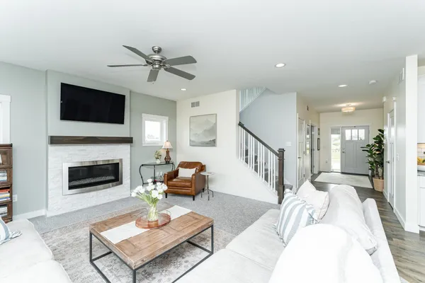 $750,000 | 927 Southwell Enclave Northeast, Byron, MN 55920