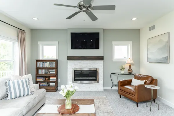 $750,000 | 927 Southwell Enclave Northeast, Byron, MN 55920