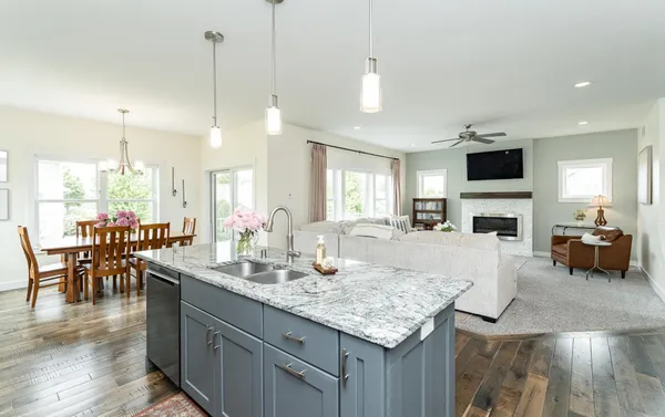 $750,000 | 927 Southwell Enclave Northeast, Byron, MN 55920