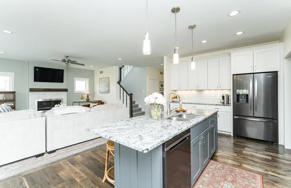 $750,000 | 927 Southwell Enclave Northeast, Byron, MN 55920