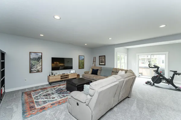 $750,000 | 927 Southwell Enclave Northeast, Byron, MN 55920