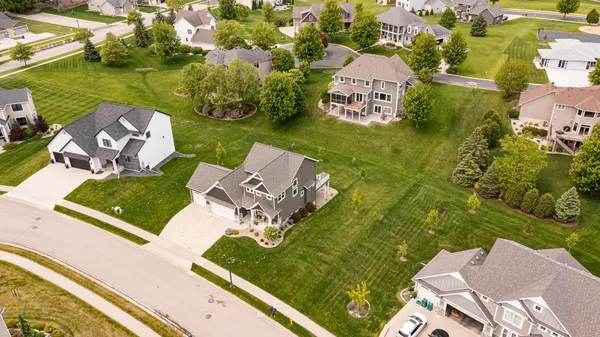 $750,000 | 927 Southwell Enclave Northeast, Byron, MN 55920