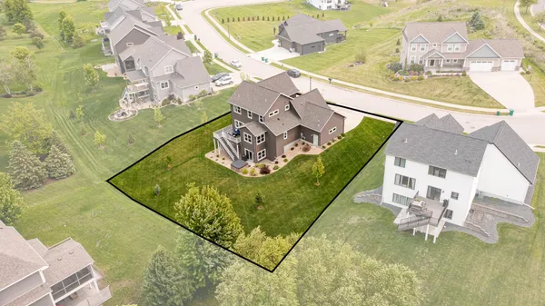 $750,000 | 927 Southwell Enclave Northeast, Byron, MN 55920