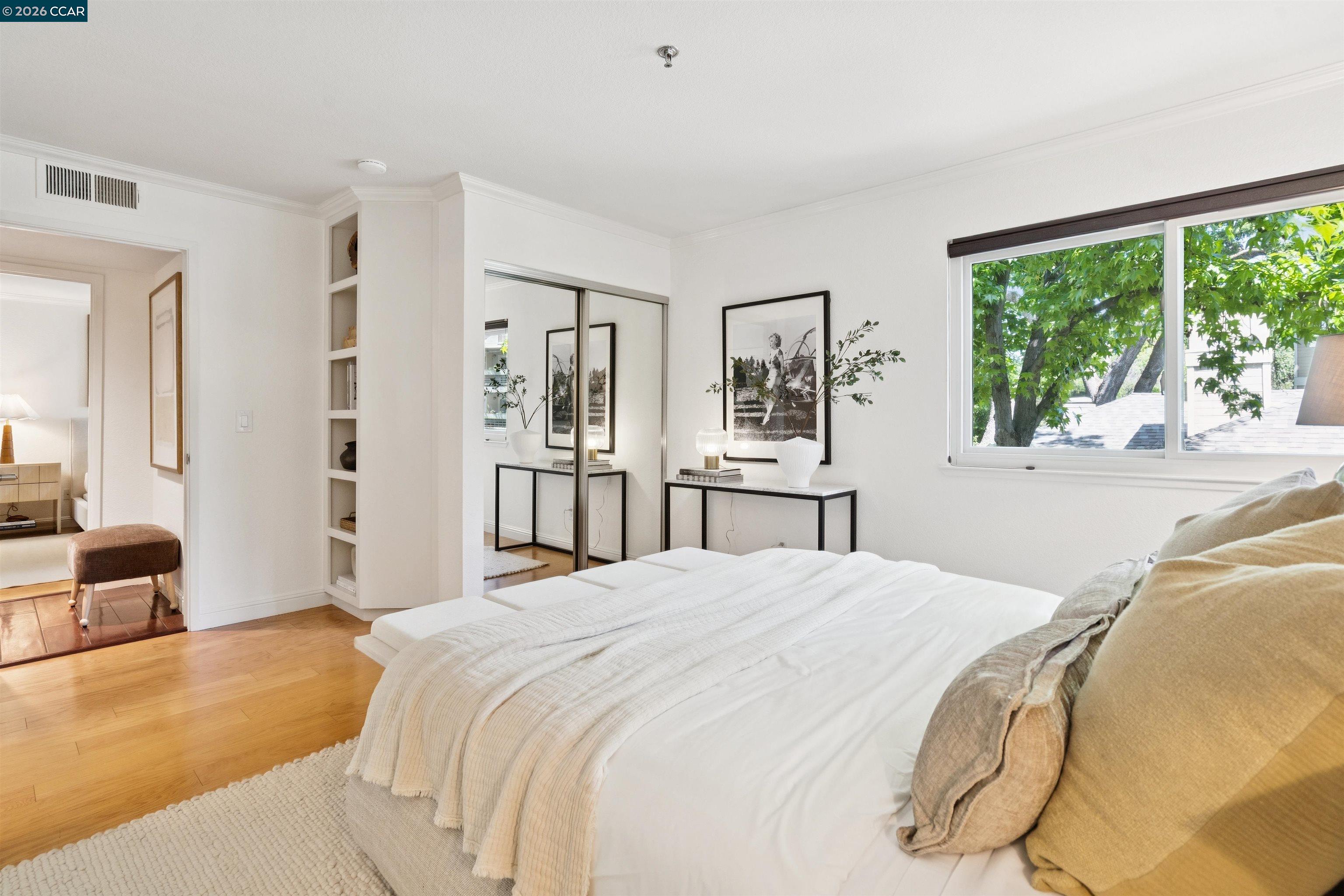 2530 Oak Road, Unit 201 Walnut Creek, CA 94597 - Photo 11 of 27