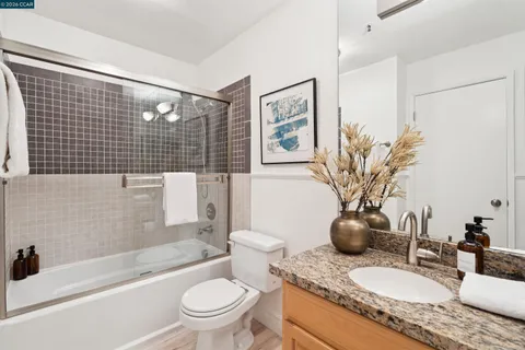 $529,000 | 2530 Oak Road, Unit 201, Walnut Creek, CA 94597