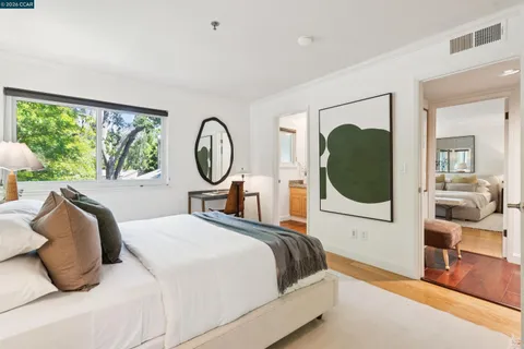 $529,000 | 2530 Oak Road, Unit 201, Walnut Creek, CA 94597