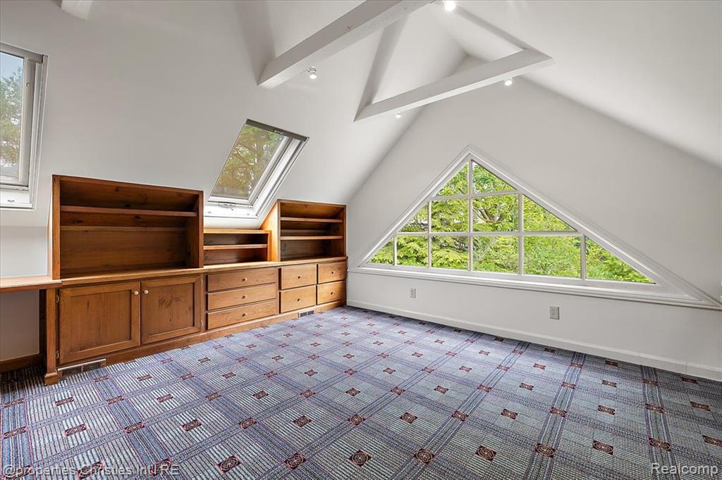 237 Lake Shore Road Grosse Pointe Farms, MI 48236 - Photo 77 of 98 Gallery Image 77