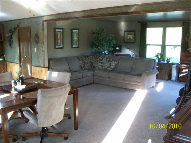 4856 Cowan Road Clayton, WA 99110 - Photo 4 of 9