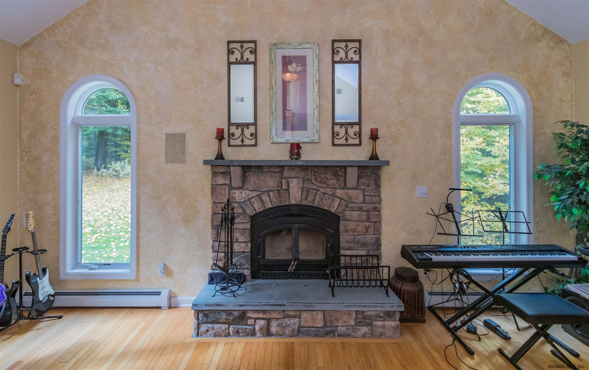 2047 Dewar Road Milton, NY 12020 - Photo 4 of 63 Photo 4