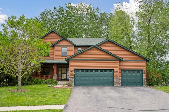 $542,500 | 217 2nd Street Southwest, Delano, MN 55328