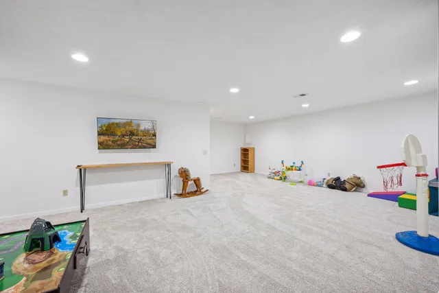 $542,500 | 217 2nd Street Southwest, Delano, MN 55328