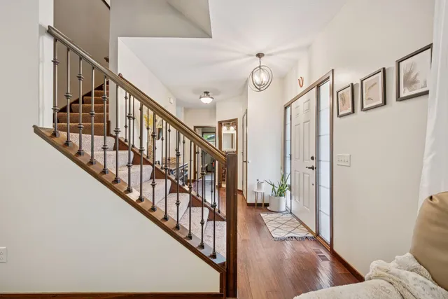 $542,500 | 217 2nd Street Southwest, Delano, MN 55328