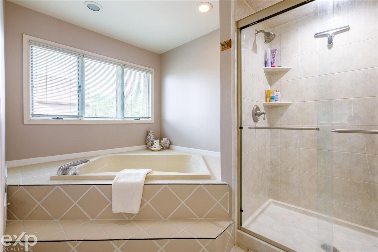 2173 Reagan Drive Rochester Hills, MI 48309 - Photo 29 of 36