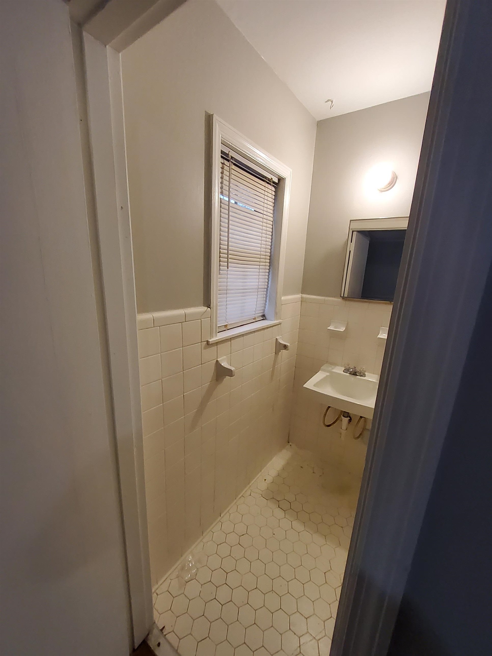 958 Brownlee Road Memphis, TN 38116 - Photo 11 of 18