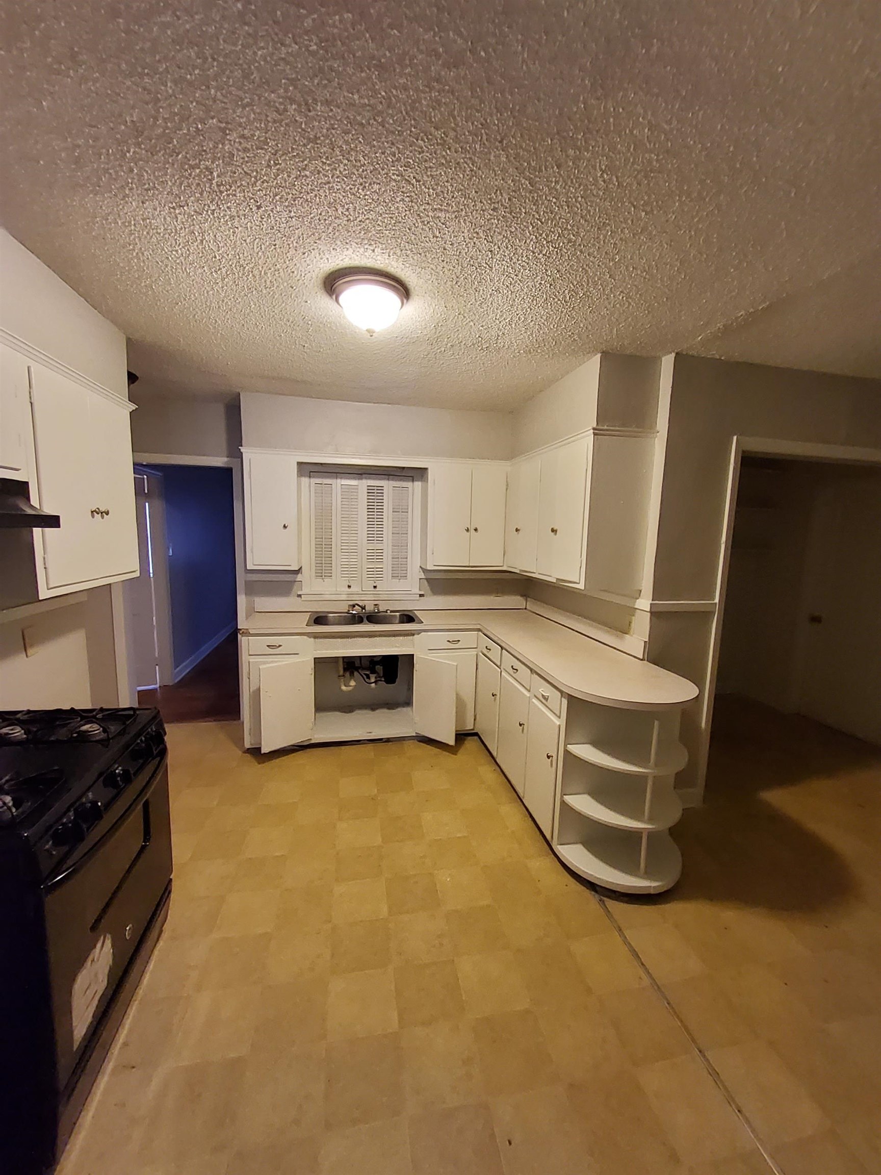 958 Brownlee Road Memphis, TN 38116 - Photo 14 of 18