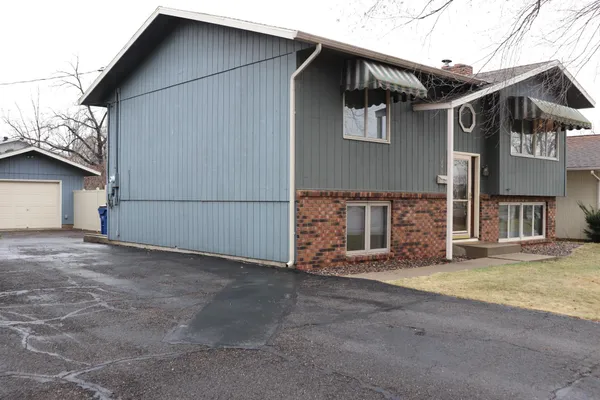 $260,000 | 1248 12th Avenue North, St. Cloud, MN 56303