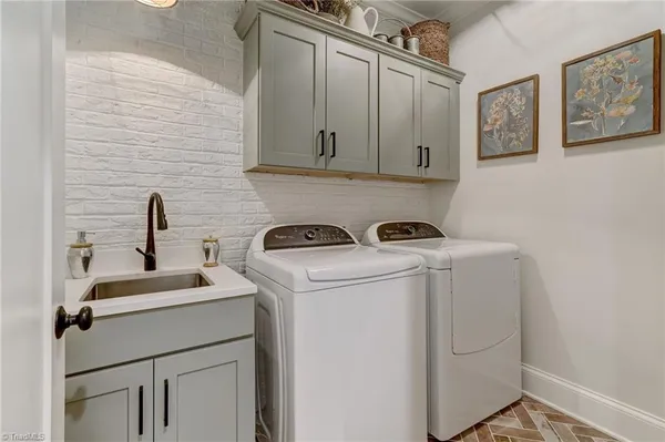 $998,500 | 5603 Feather Court, Summerfield, NC 27358