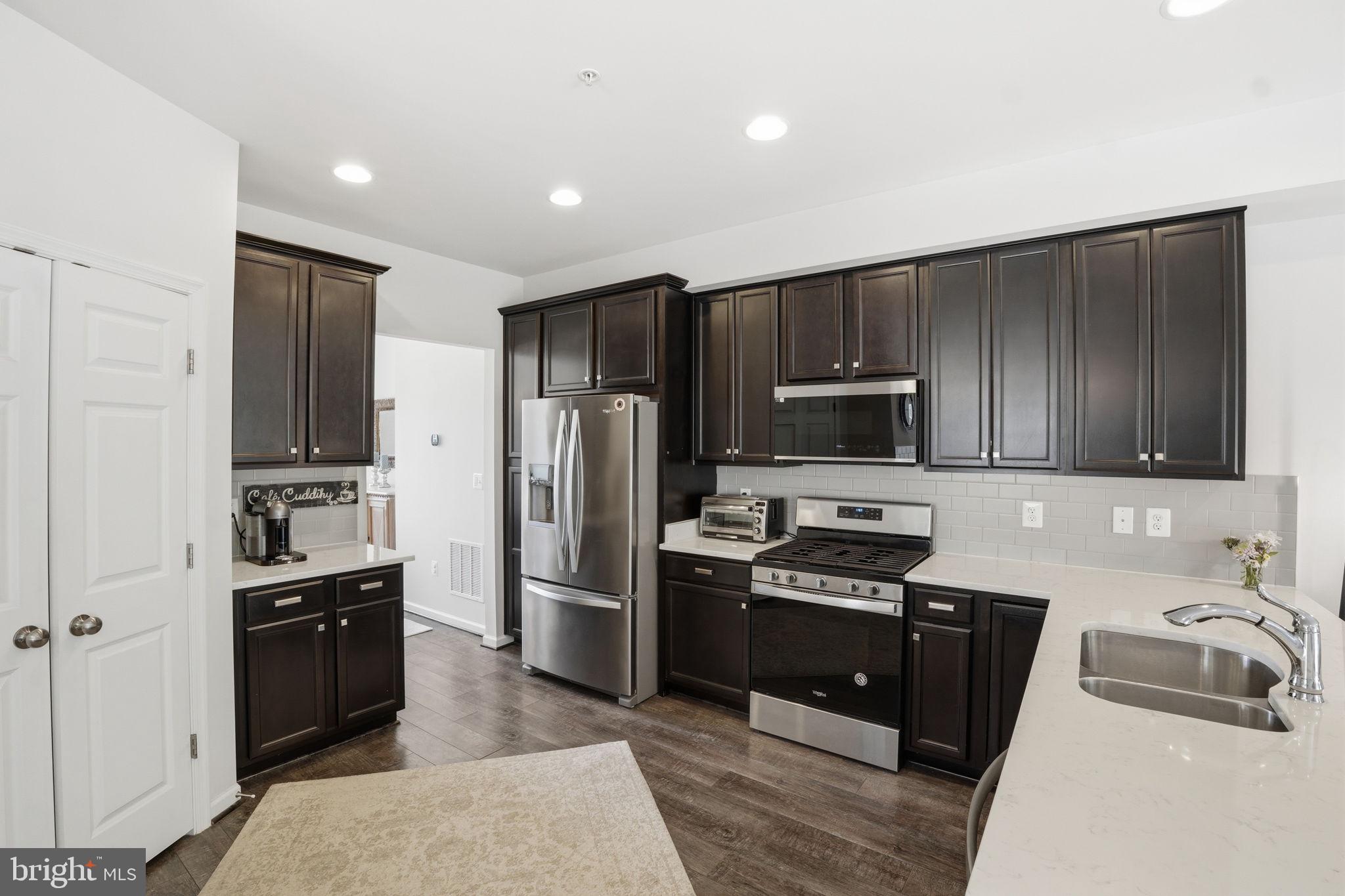 16114 Coolidge Avenue Silver Spring, MD 20906 - Photo 4 of 42