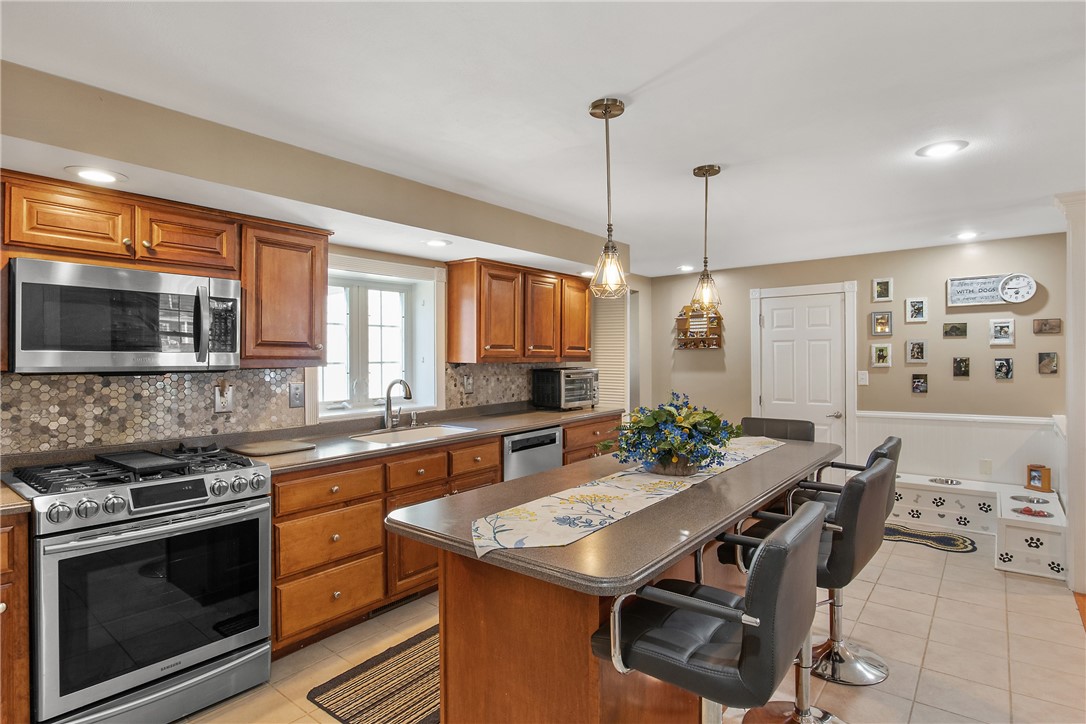 74 Seneca Avenue Vernon, NY 13421 - Photo 6 of 32