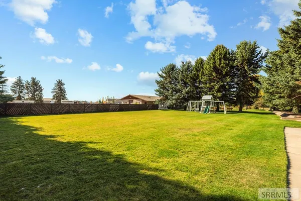 $975,000 | 1149 1250 North Road, Shelley, ID 83274