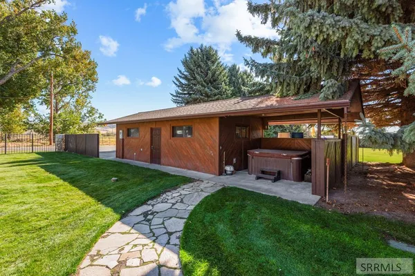 $975,000 | 1149 1250 North Road, Shelley, ID 83274