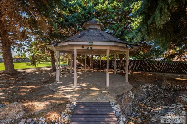 $975,000 | 1149 1250 North Road, Shelley, ID 83274