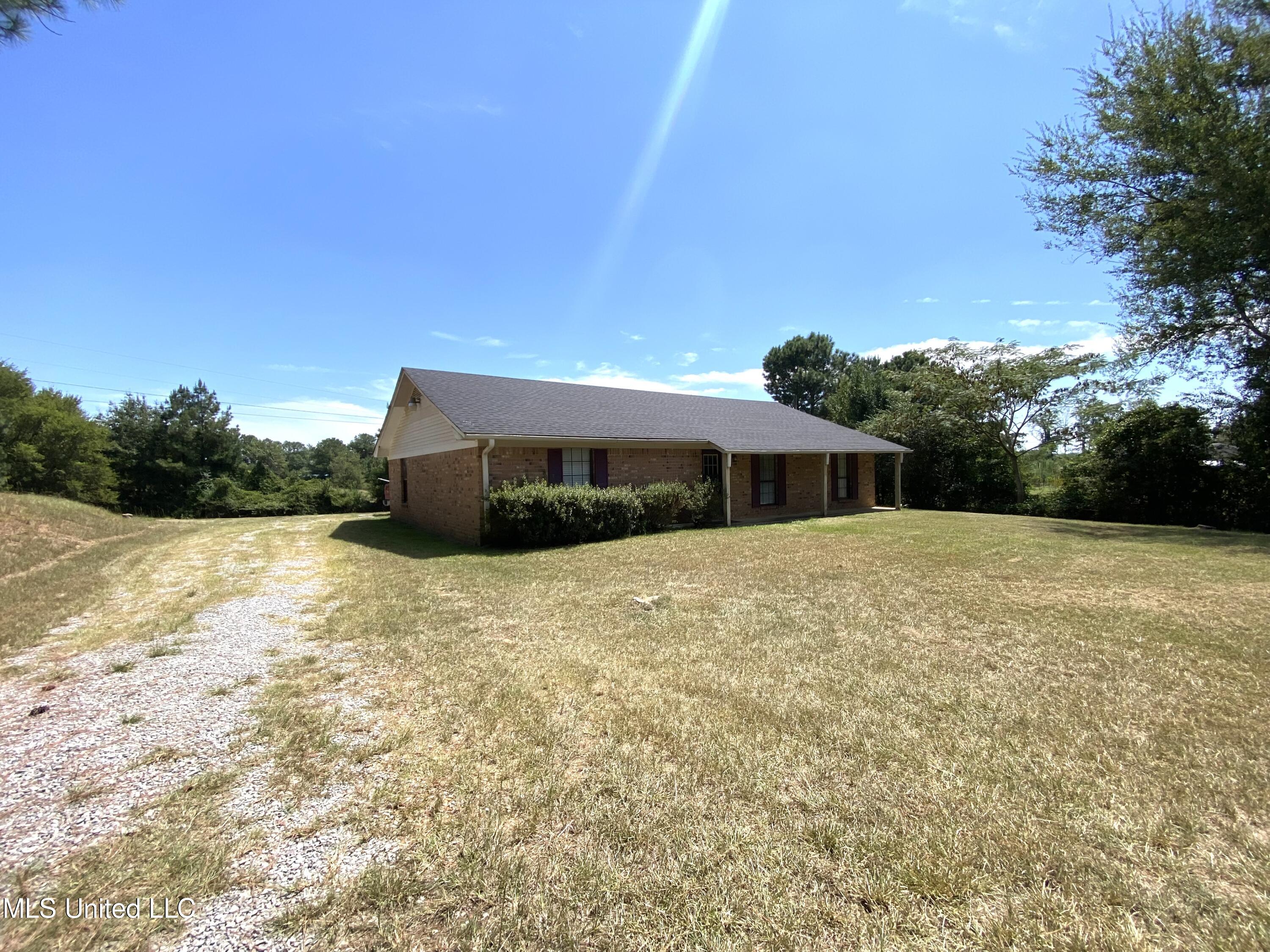 410 Richardson Road Carthage, MS 39051 - Photo 16 of 20 IMG_4415