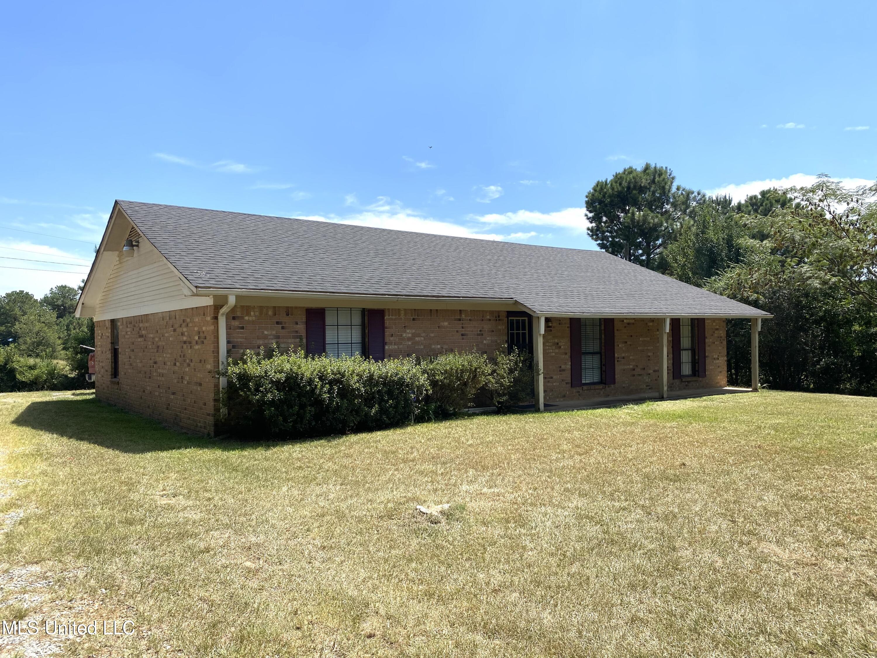 410 Richardson Road Carthage, MS 39051 - Photo 5 of 20 IMG_4416