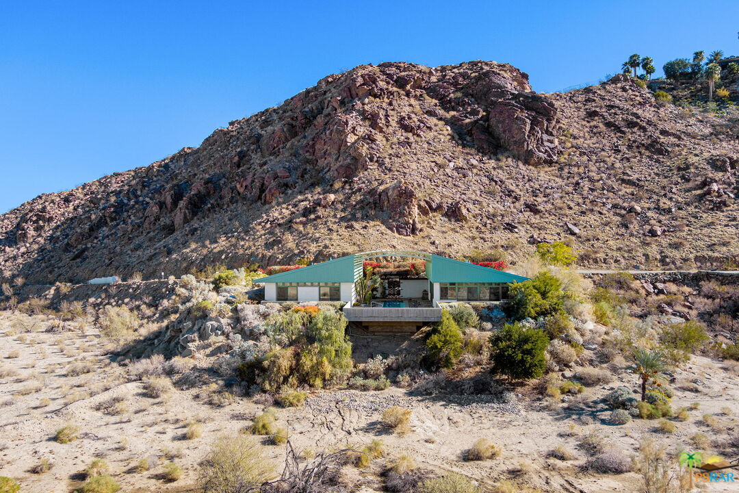 2051 Rim Road Palm Springs, CA 92264 - Photo 2 of 42 Gallery Image 2