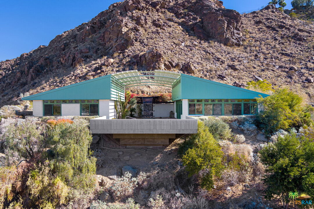 2051 Rim Road Palm Springs, CA 92264 - Photo 7 of 42 Gallery Image 7
