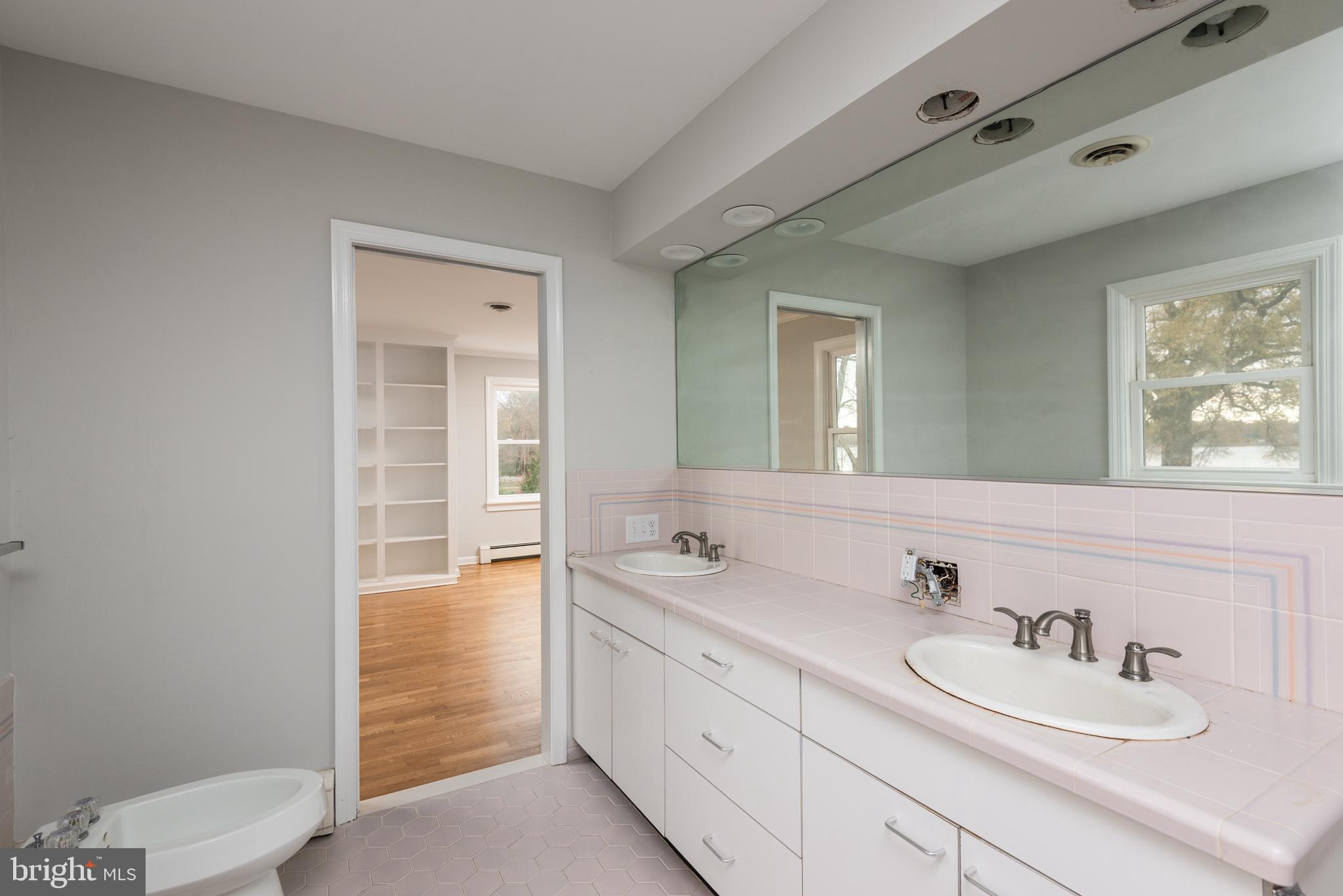 26865 Mallard Road Chestertown, MD 21620 - Photo 41 of 49 Primary Bath