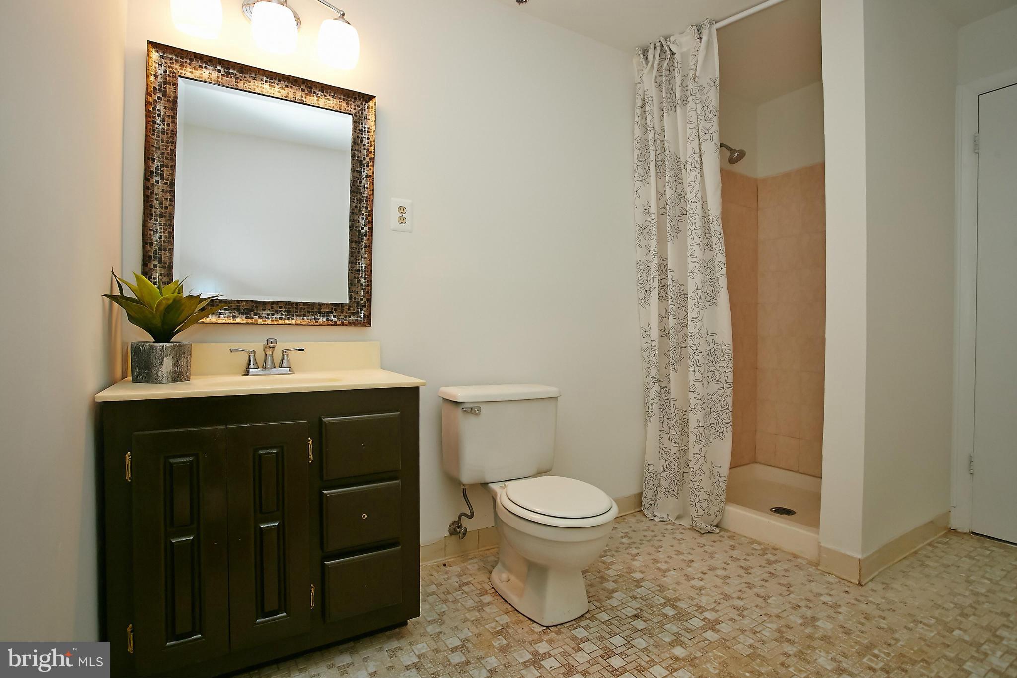 9847 Natick Road Burke, VA 22015 - Photo 22 of 29 LOWER LEVEL FULL BATHROOM