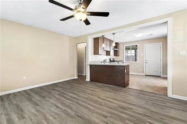 $1,800 | 1104 Huey P Long Avenue, Gretna, LA 70053