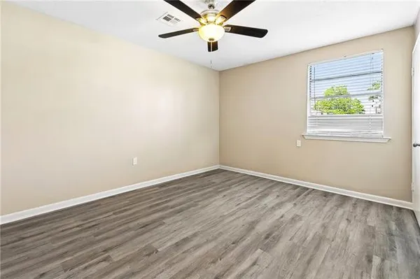 $1,800 | 1104 Huey P Long Avenue, Gretna, LA 70053