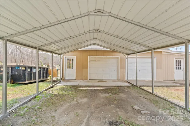 $429,000 | 4859 Coxe Road, Tryon, NC 28782