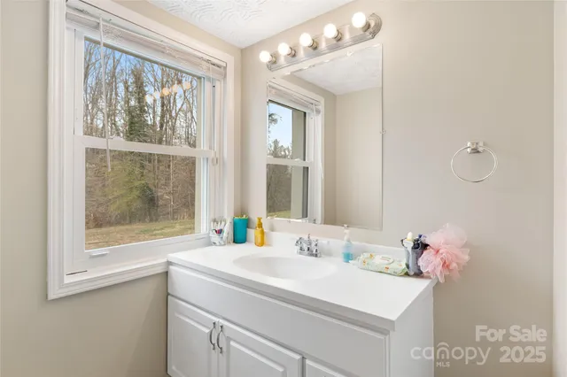 $429,000 | 4859 Coxe Road, Tryon, NC 28782