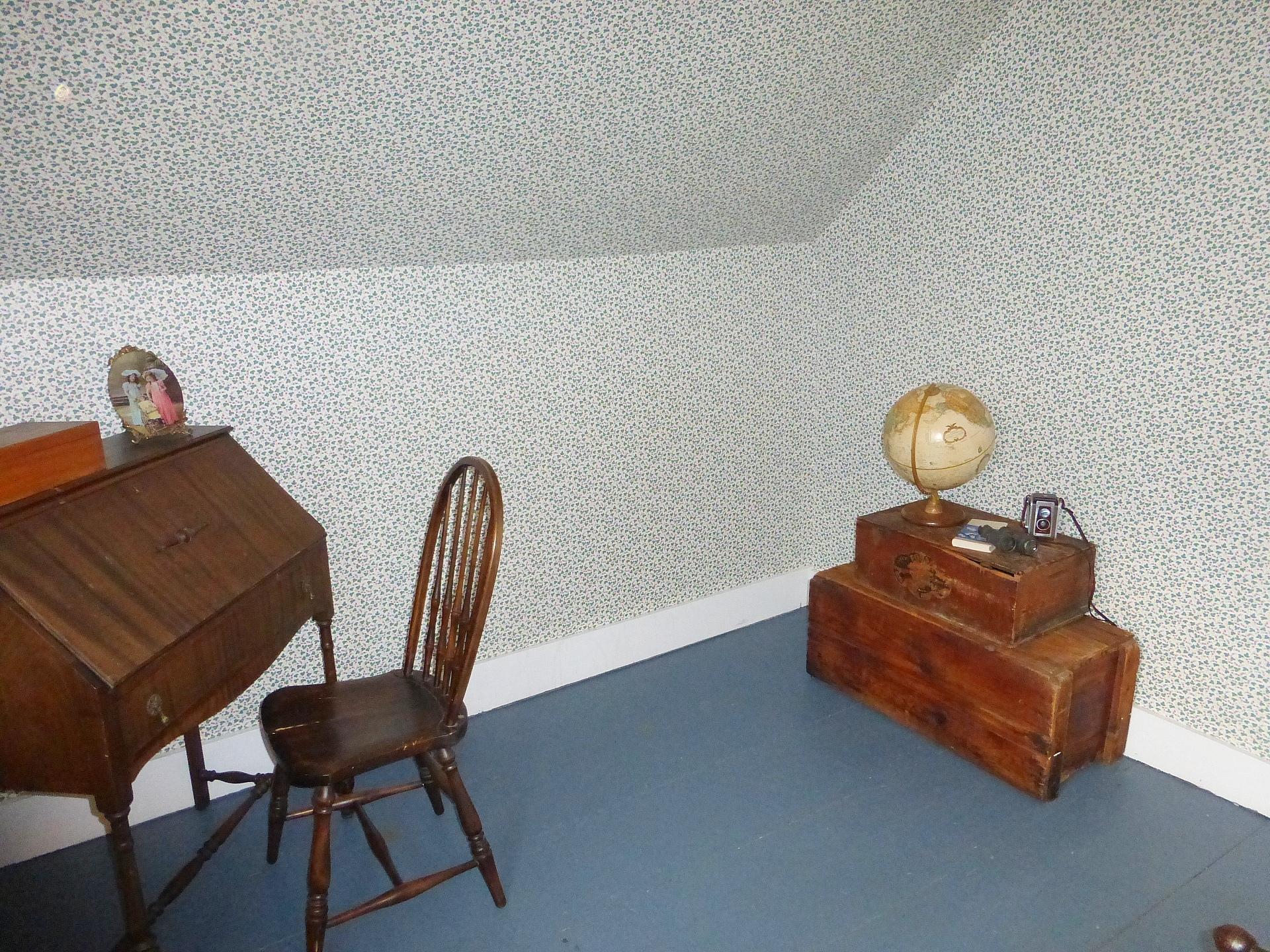 216 Alfred Road Kennebunk, ME 04043 - Photo 11 of 27 Small Room