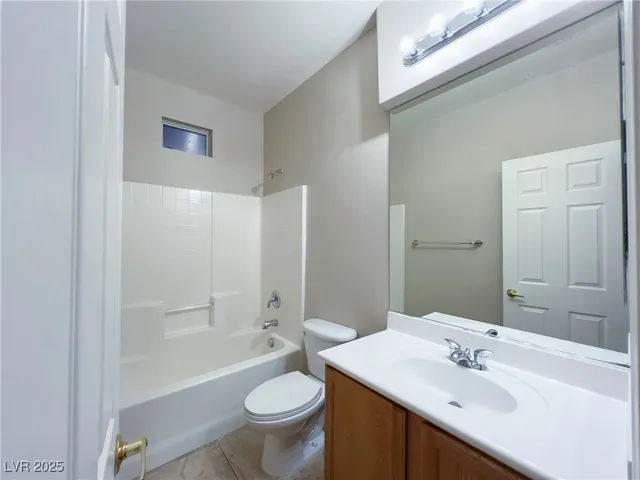 $1,895 | 1022 Pecos River Avenue, Henderson, NV 89002