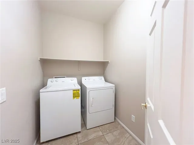 $1,895 | 1022 Pecos River Avenue, Henderson, NV 89002