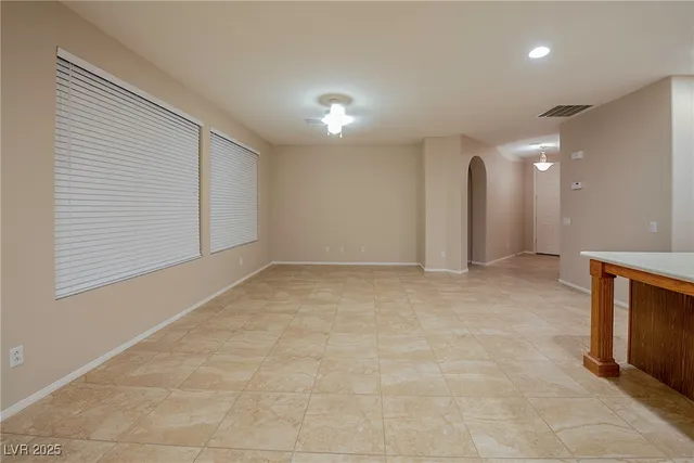 $1,895 | 1022 Pecos River Avenue, Henderson, NV 89002