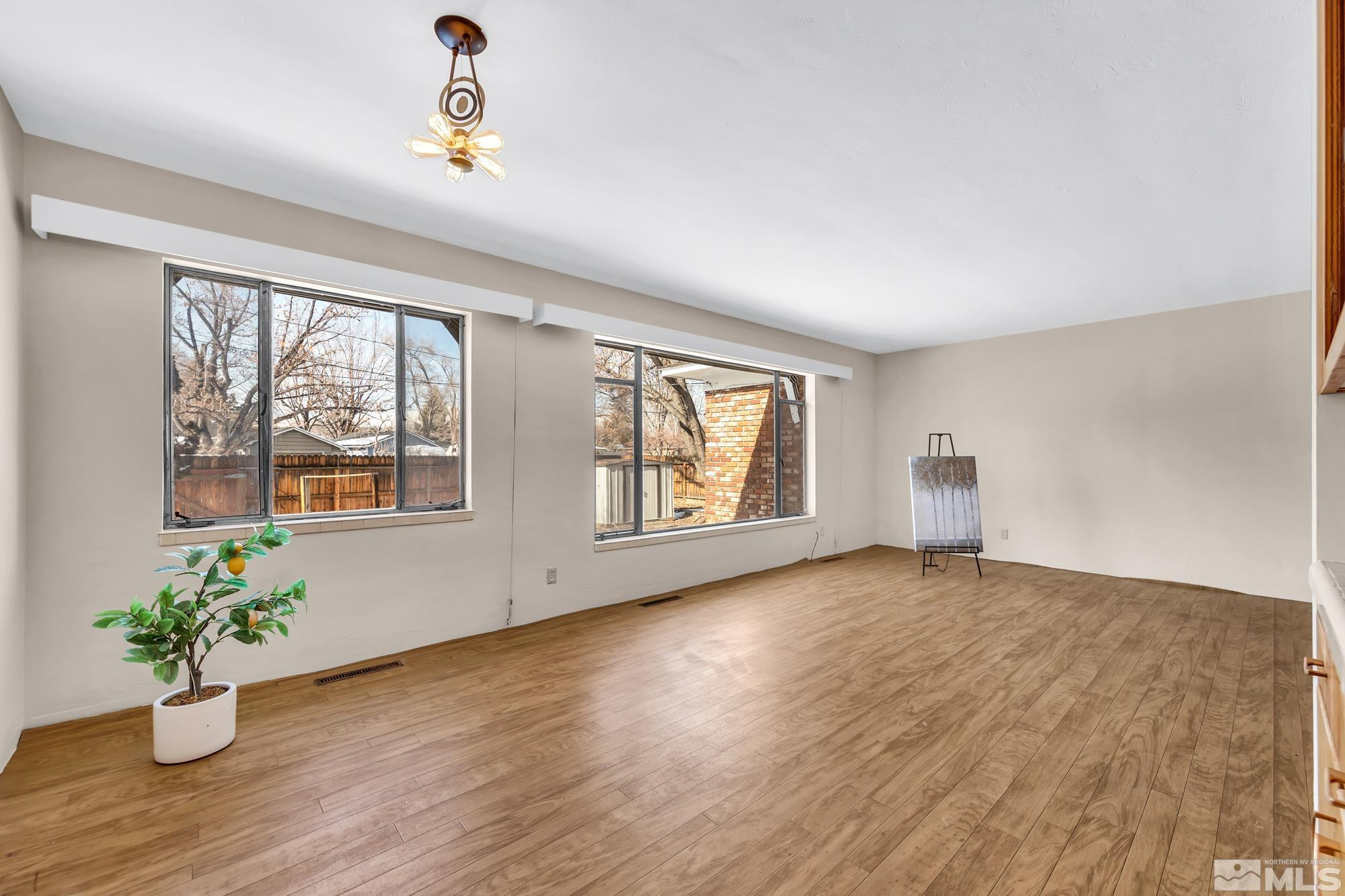 1865 Wren Street Reno, NV 89509 - Photo 7 of 34 Photo 7