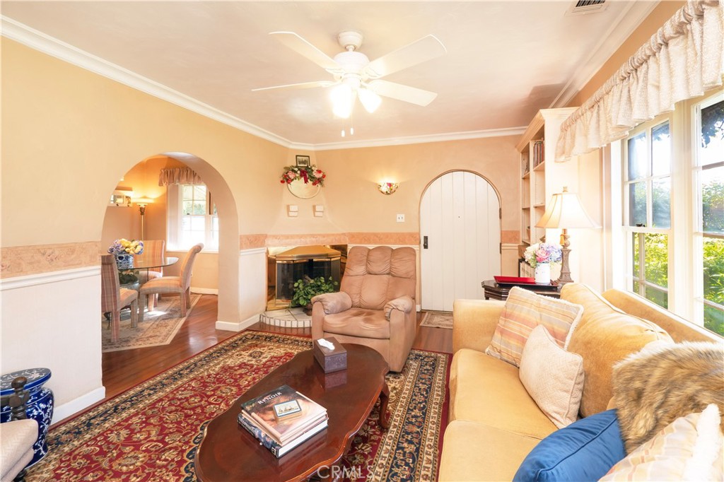 4600 Sunnyside Drive Riverside, CA 92506 - Photo 6 of 73